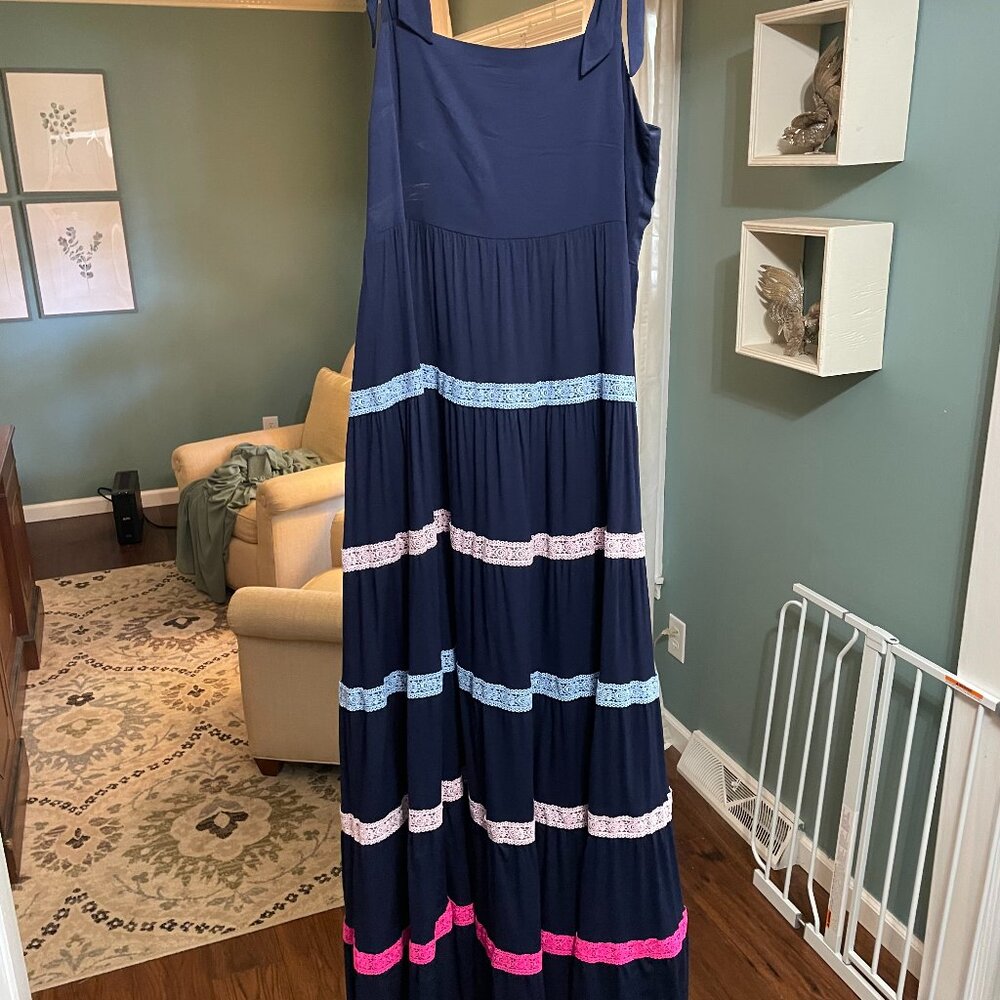 Crown and Ivy Navy Tiered Maxi Dress Size L
